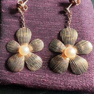 Nib NWT Adam & Martucci flower daisy earrings silver